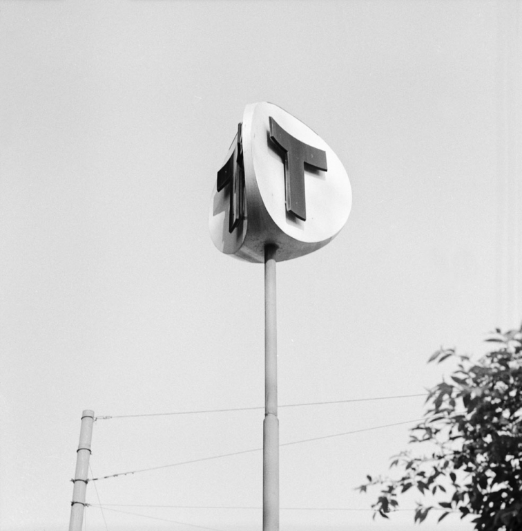 Konstvisning på gröna linjen mot Hässelby, vardag (svenska)