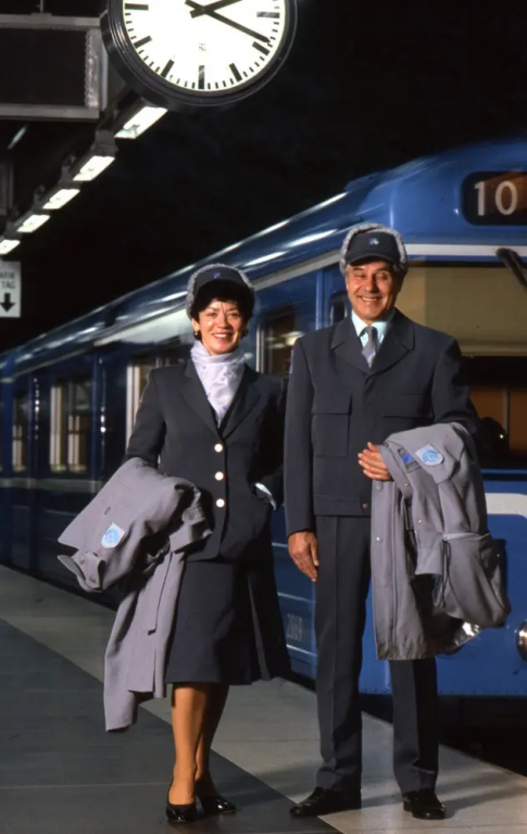 Föredrag, Mode på rätt spår  150 år av stil i SL:s uniformer